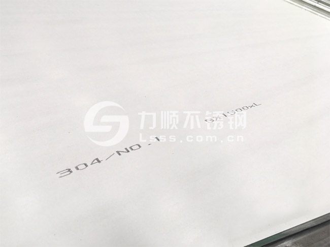 304熱軋不銹鋼板_5mm厚_無錫不銹鋼板